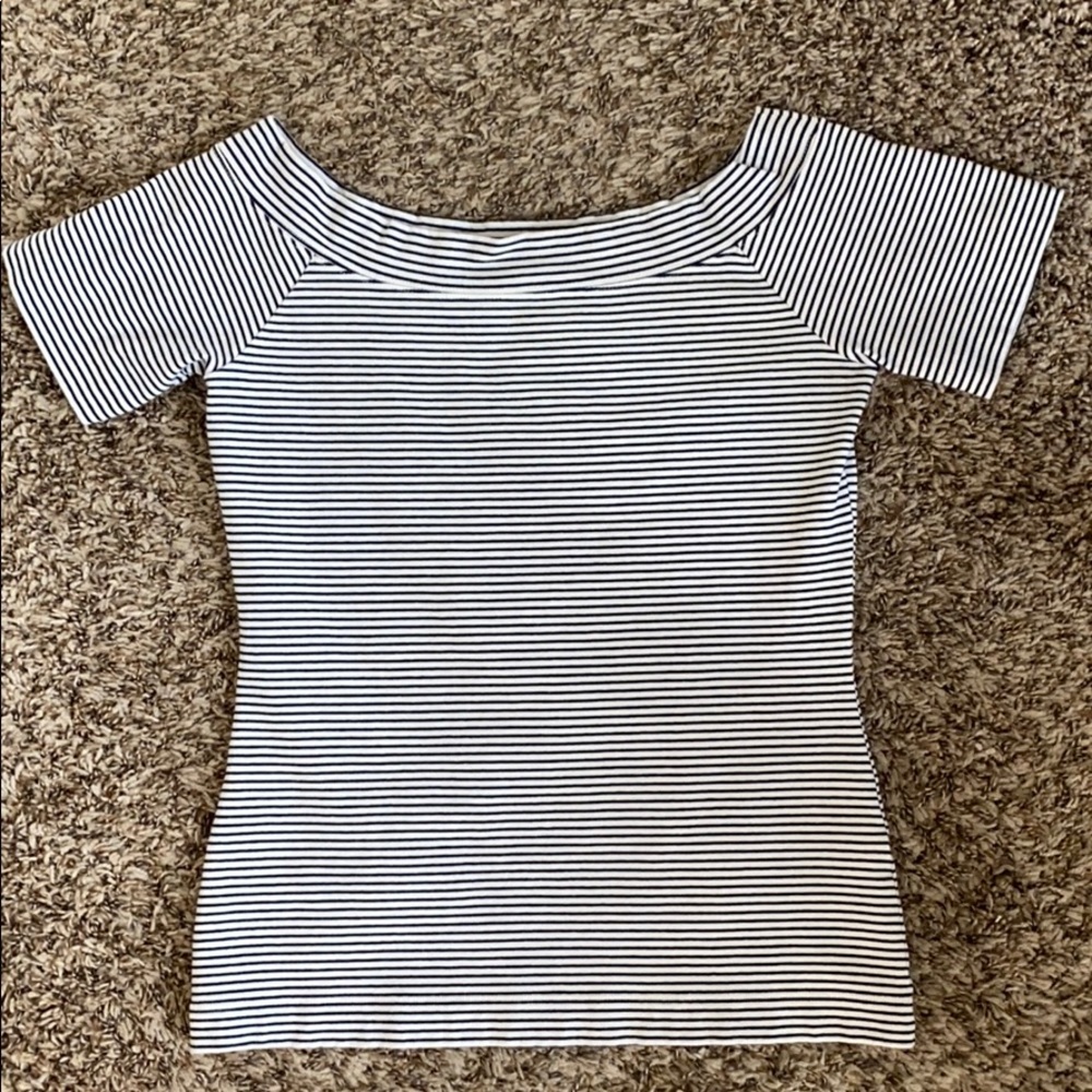 J Crew striped boatneck top. Size M. 95% cotton.